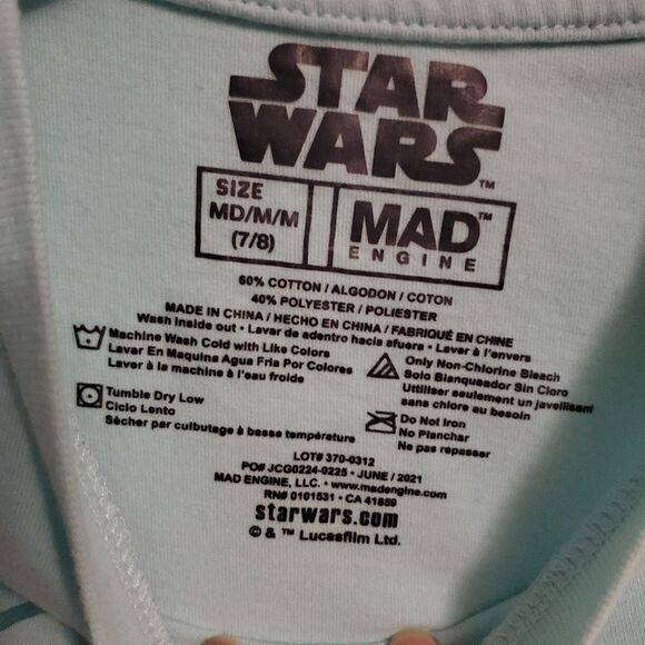 Baby Yoda tshirt size 7/8 - Picture 2 of 4